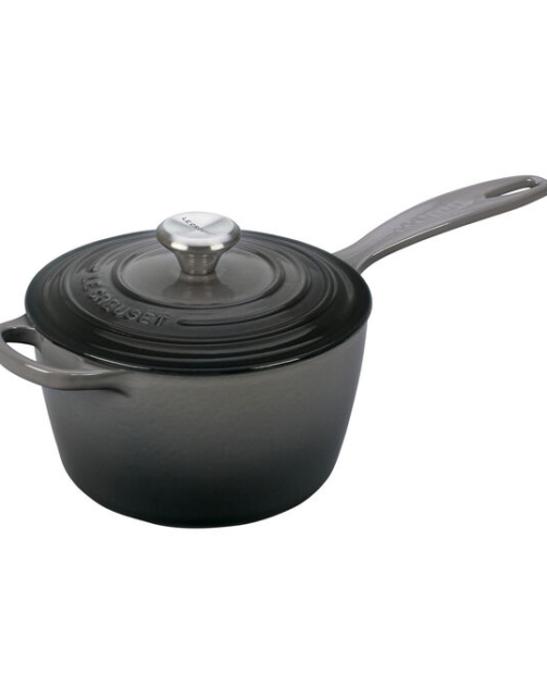 le-creuset-signature-saucepan-2-25-qt_5f89642f4c0fe.jpeg