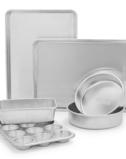 nordic-ware-naturals-6-piece-bakeware-set_5f89567ceb0b7.jpeg